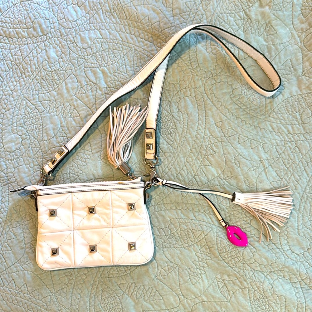 Cross body purse